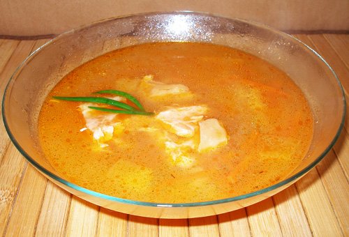 острый рыбный суп