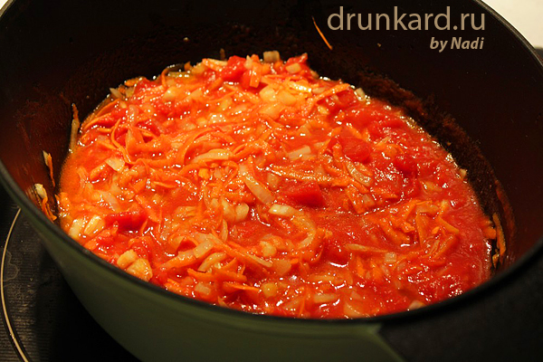 Митболы с овощами в томатном соусе